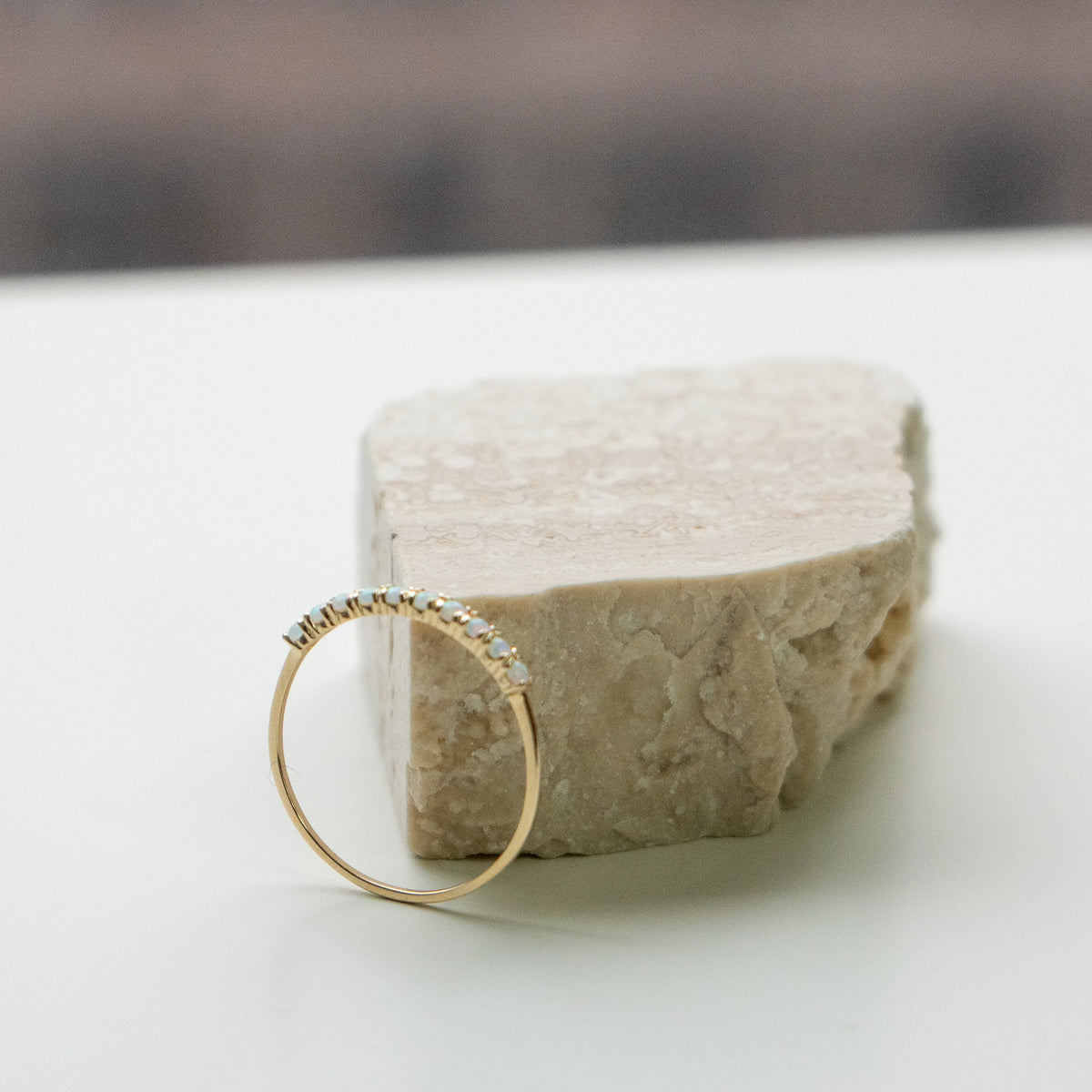 10K YELLOW GOLD OPAL RING