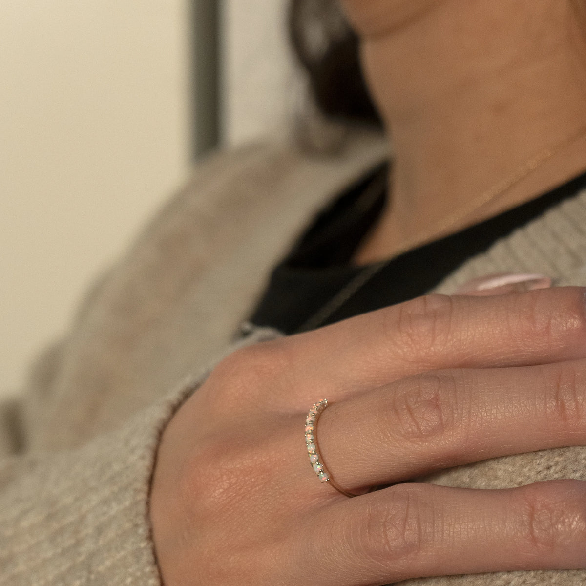 10K YELLOW GOLD OPAL RING